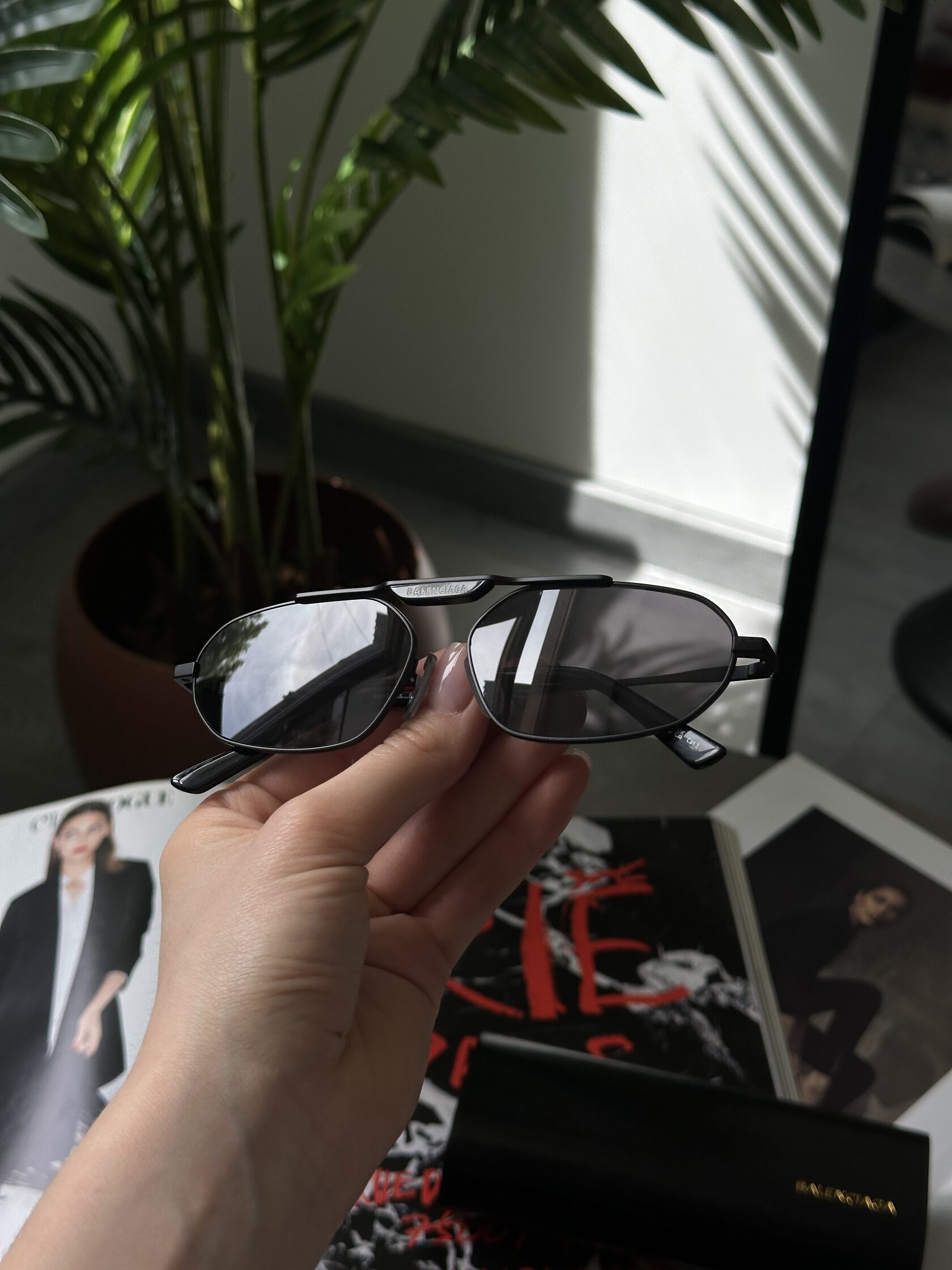 Balenciaga Black/Black BB0245S 001 - 6