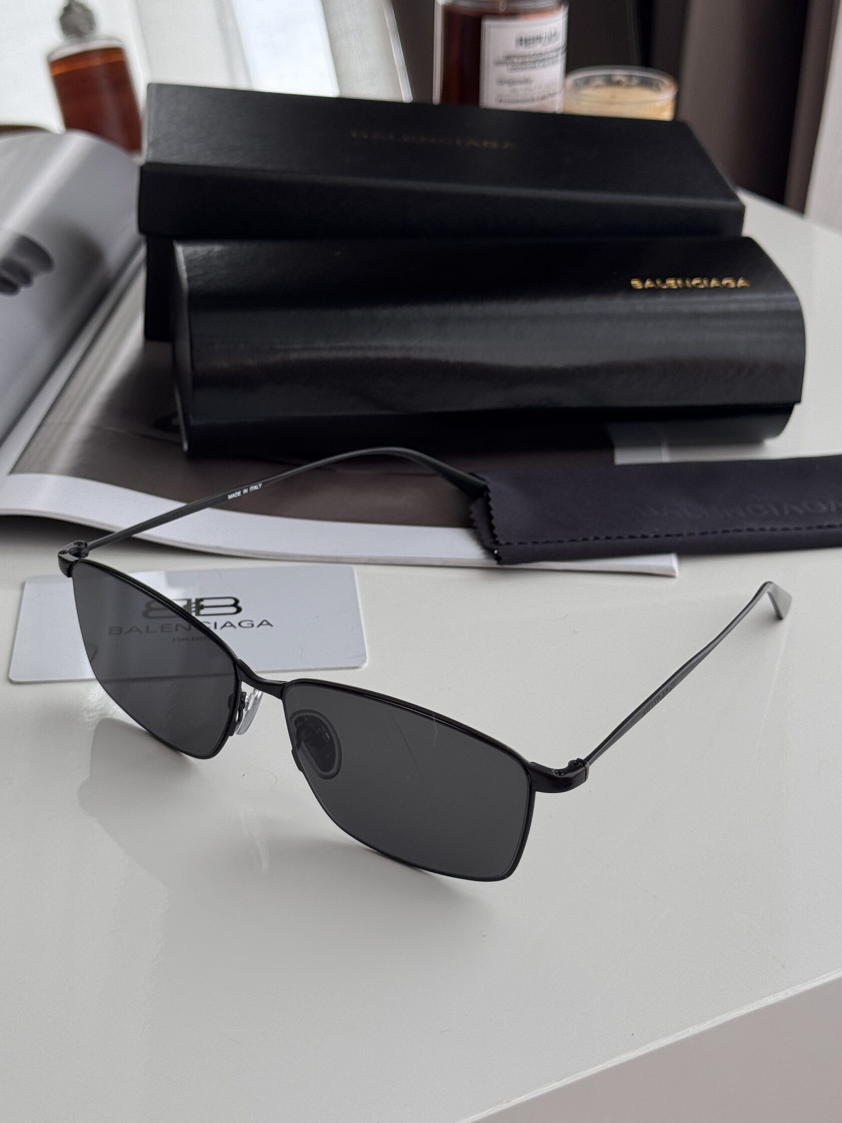 Balenciaga Black/Black BB0415O 001 XL - 3