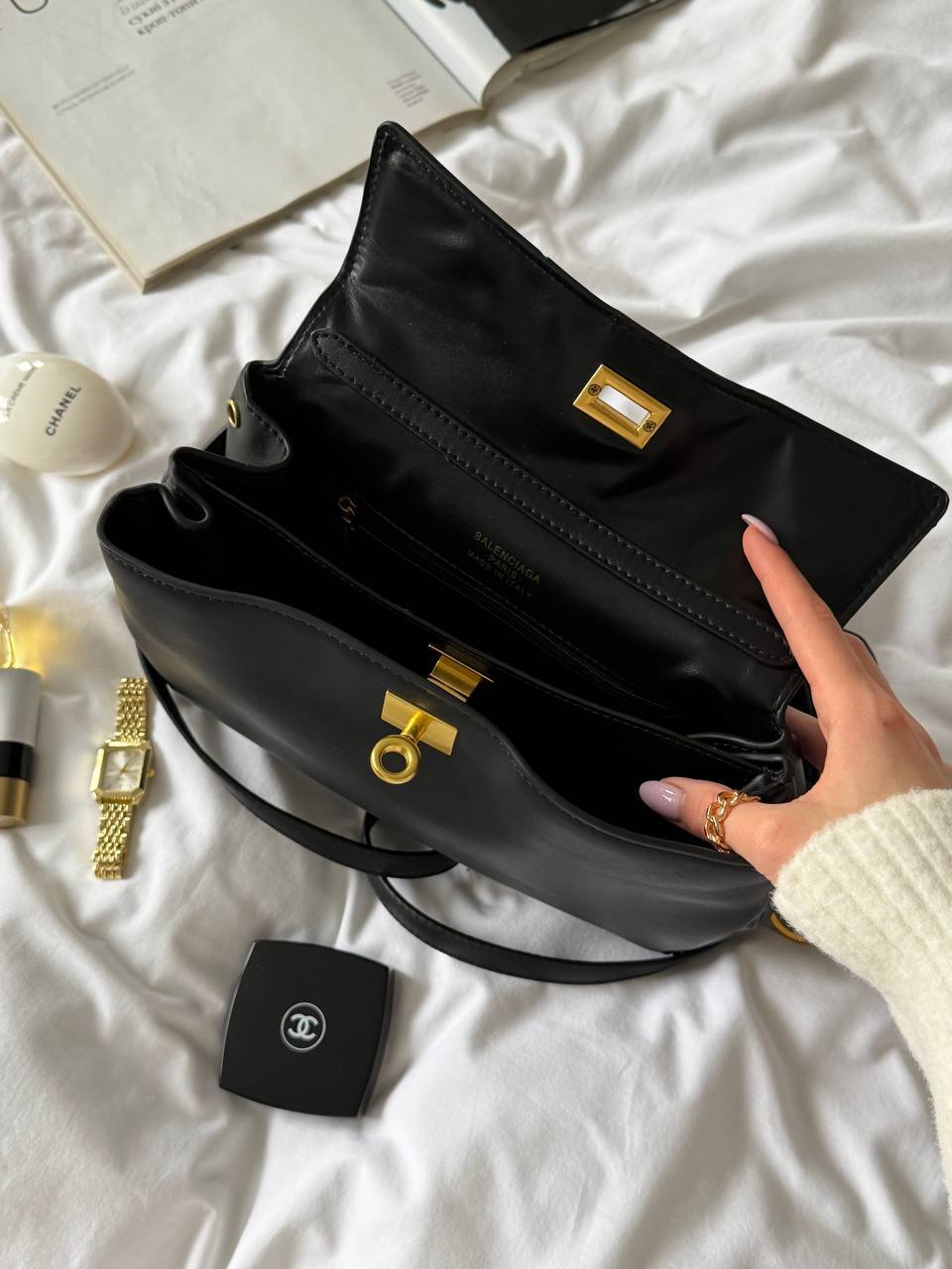 Balenciaga Rodeo Black/Gold - 16