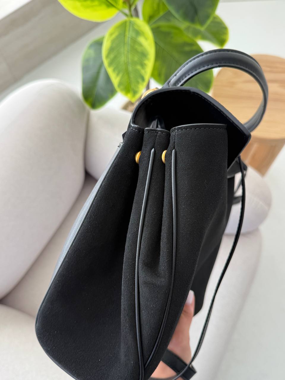 Balenciaga Rodeo Large Suede Black/Gold Hardware - 9