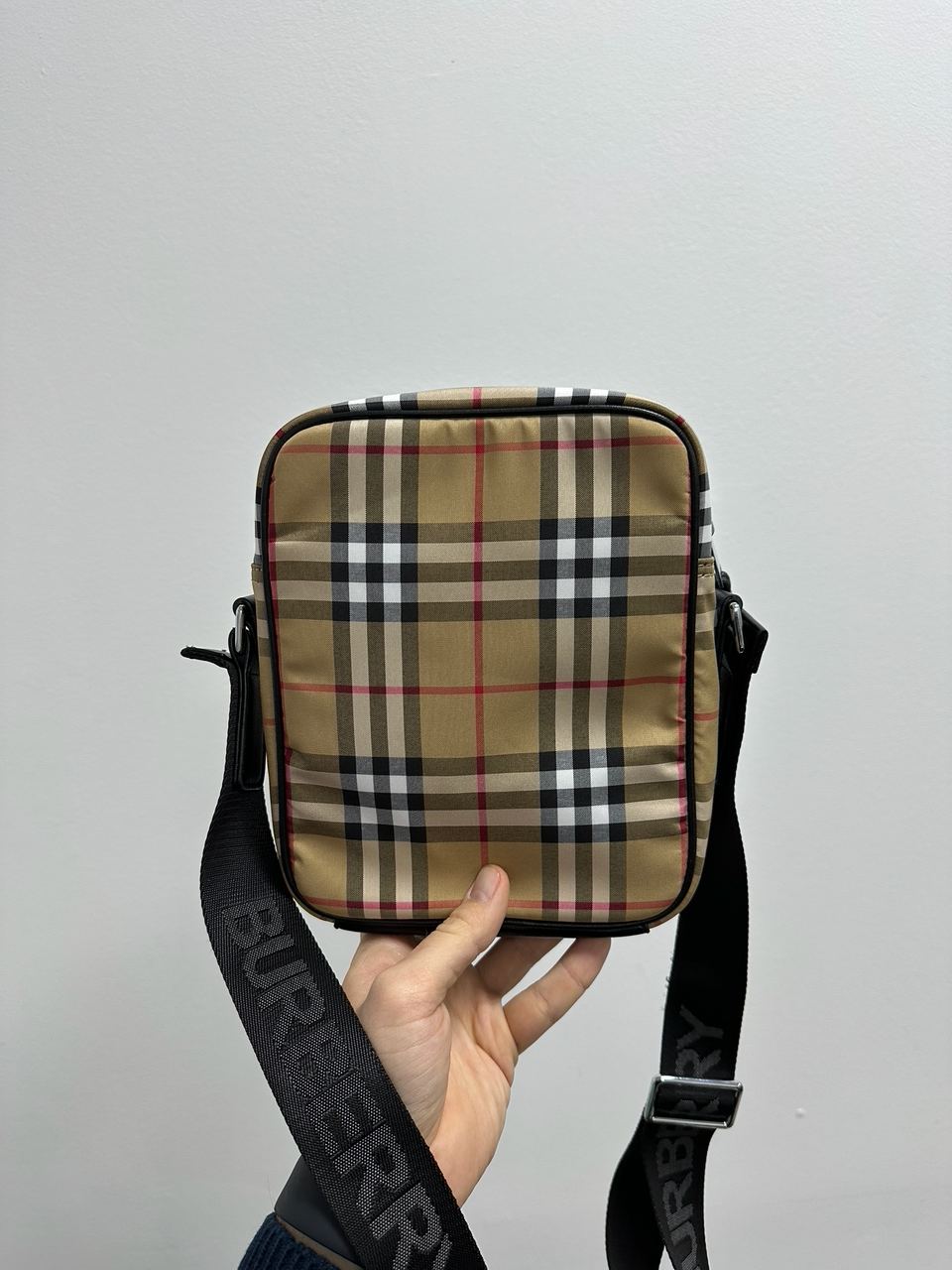 Burberry Black Quilted Canvas Paddy Crossbody Bag Beige - 4