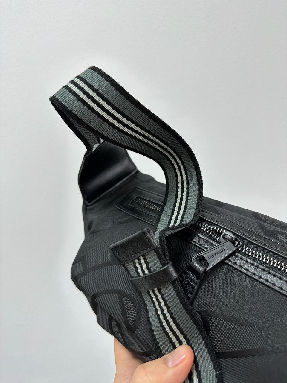 Burberry Black Quilted Fabric Medium Sonny Belt Bag - 13