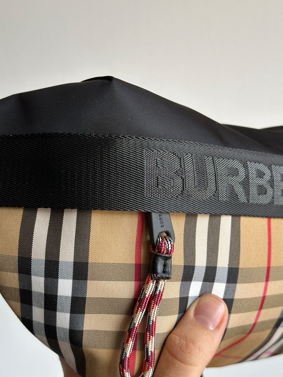 Burberry Men's Sonny Archive Beige Belt Bag - 15