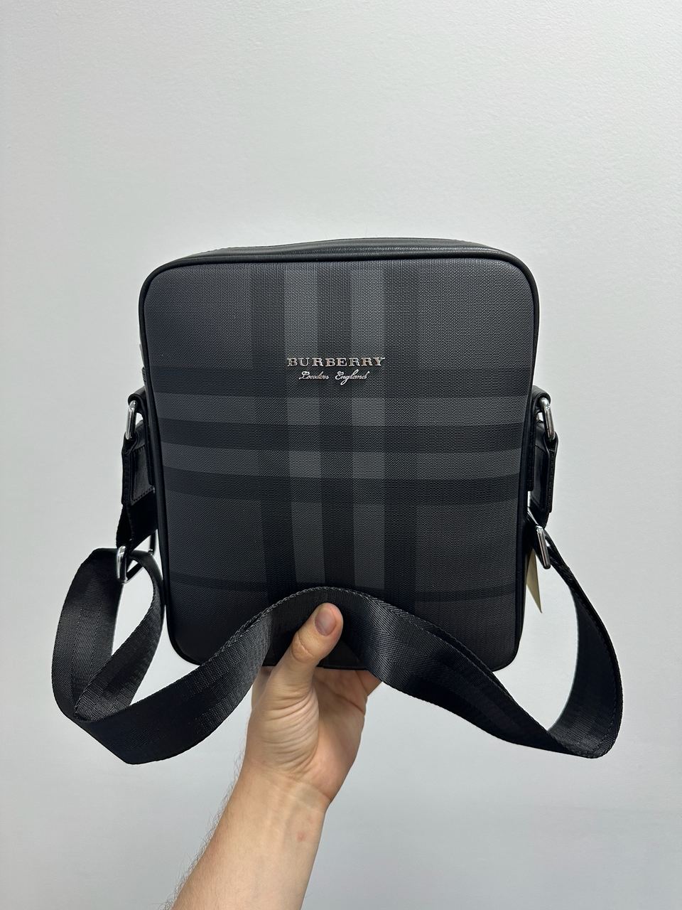 Burberry Muswell Men Bag Grey - 6