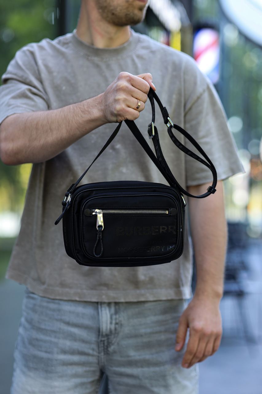 Burberry Paddy Bag in Black - 8