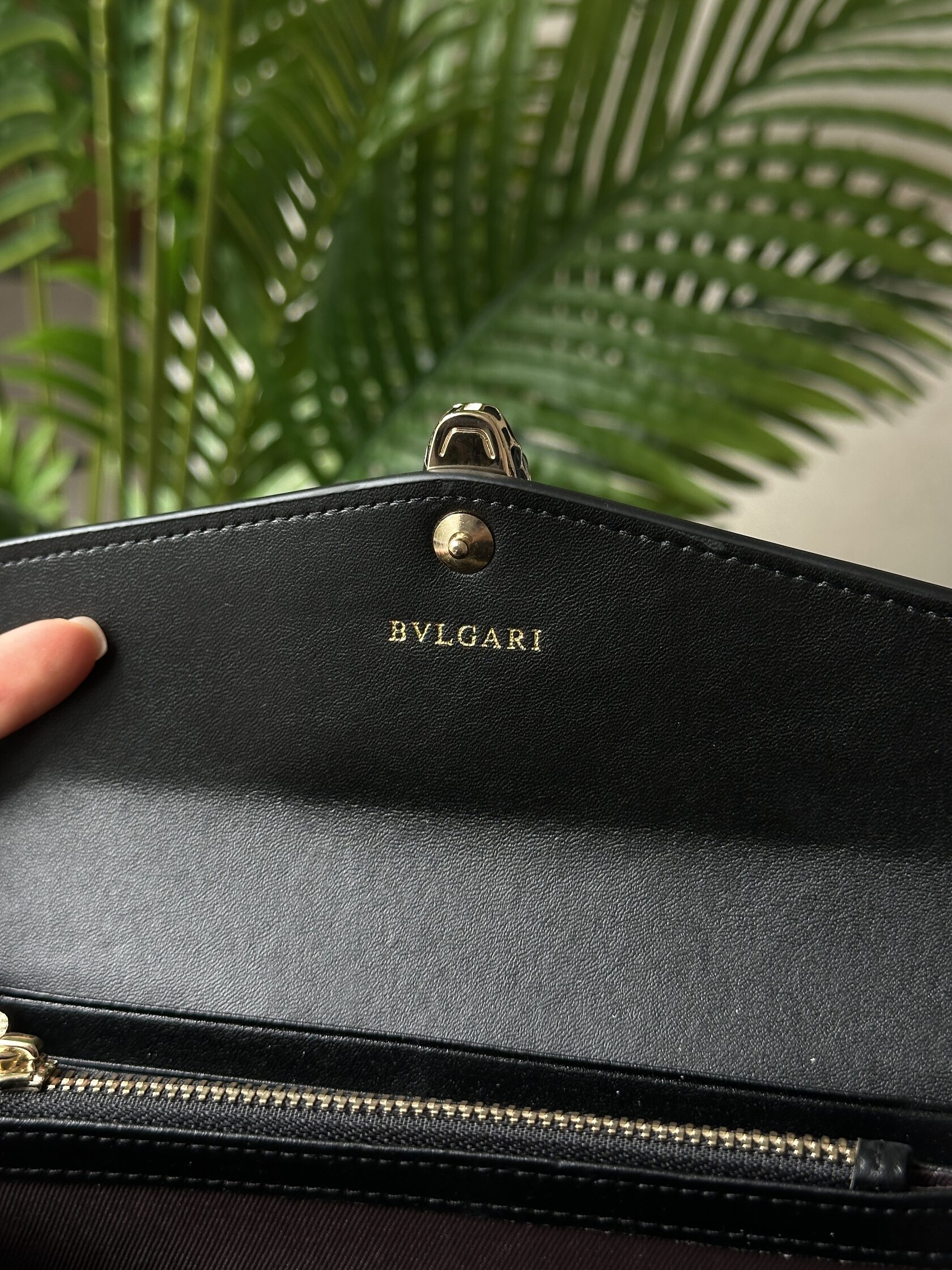 Bvlgari Serpenti Forever Large Wallet Black - 12