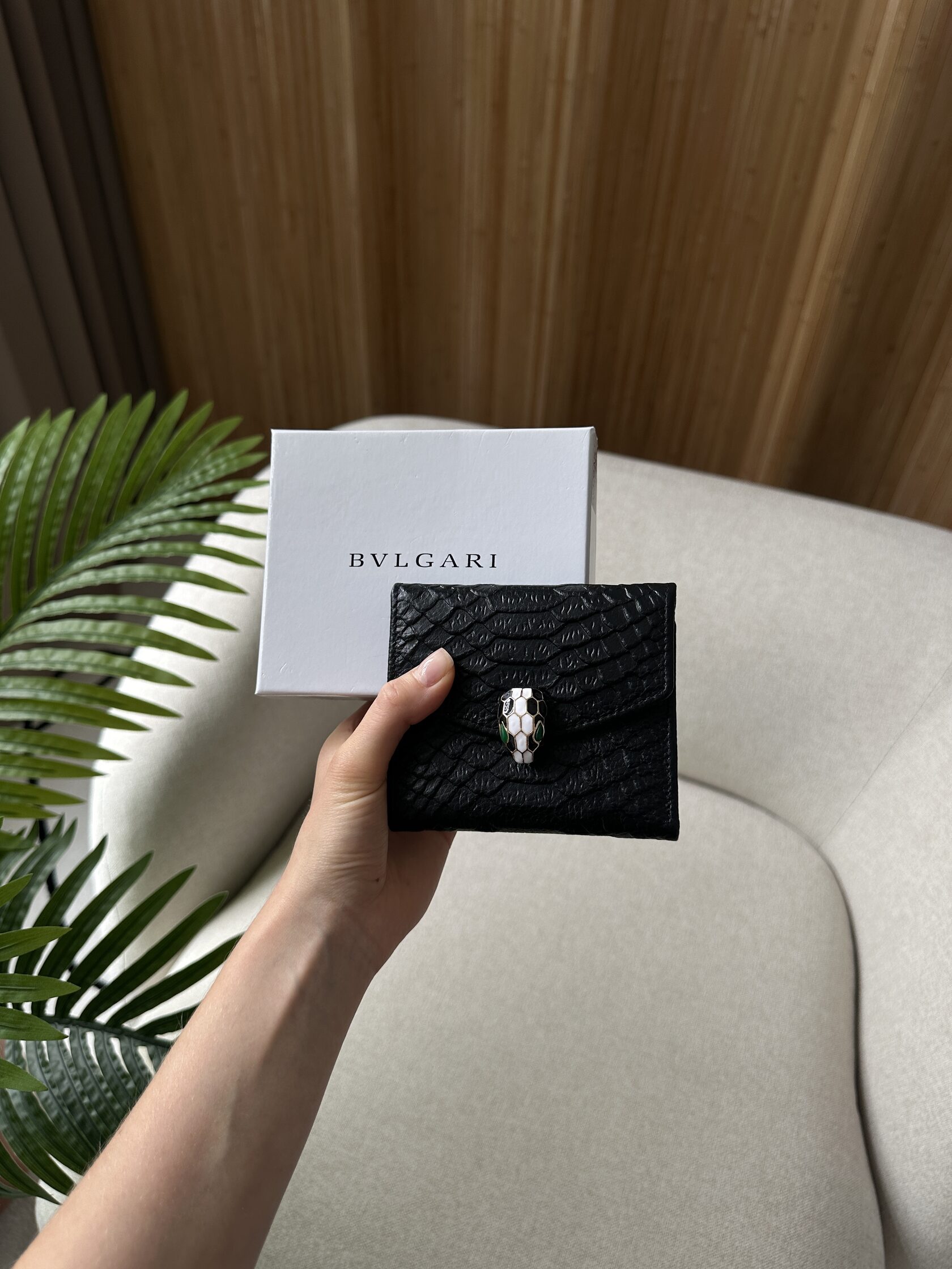 Bvlgari Serpenti Forever Trifold Wallet Black - 4