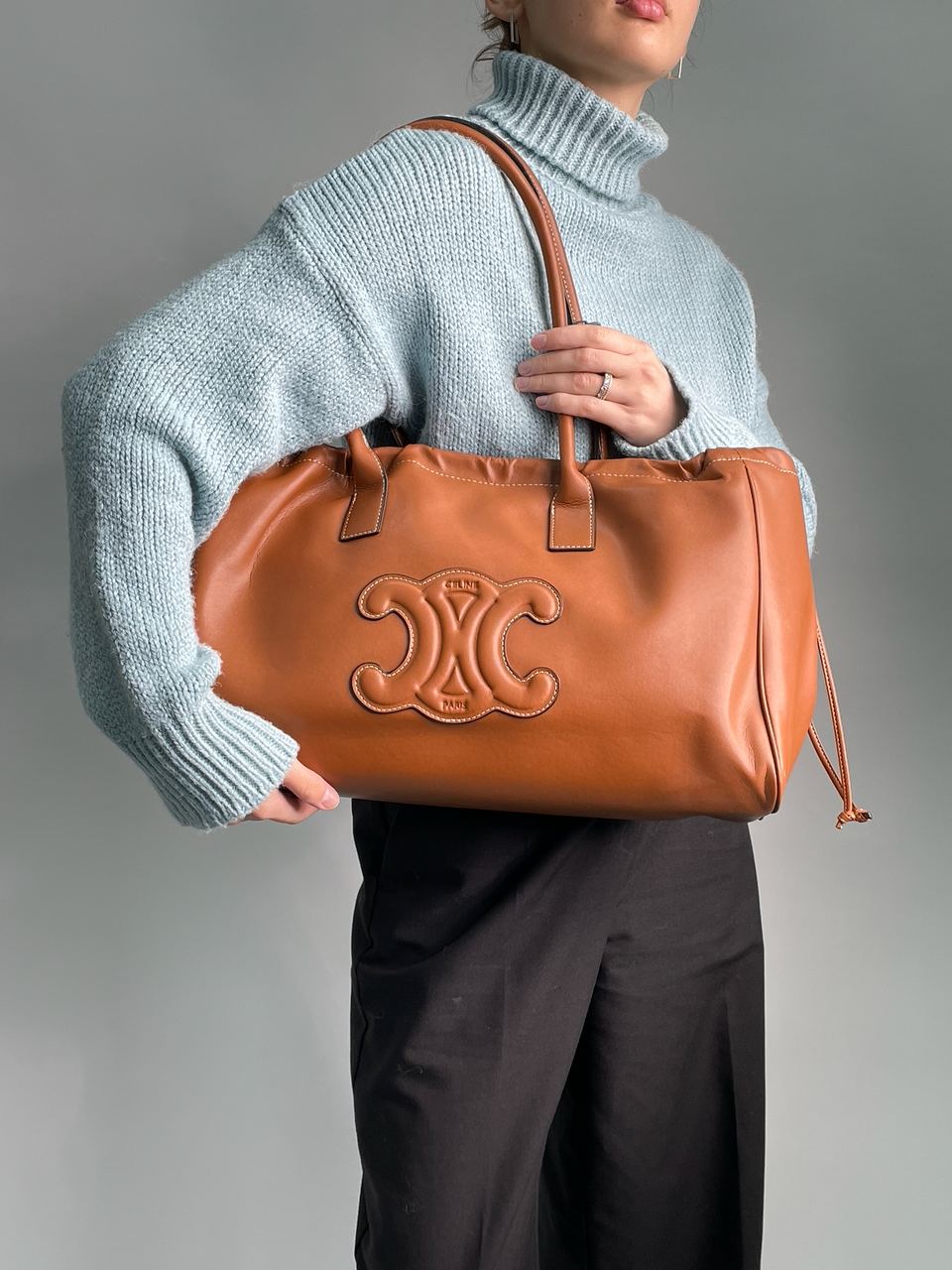 Celine Cabas Drawstring Cuir Triomphe In Smooth Calfskin Tan - 7