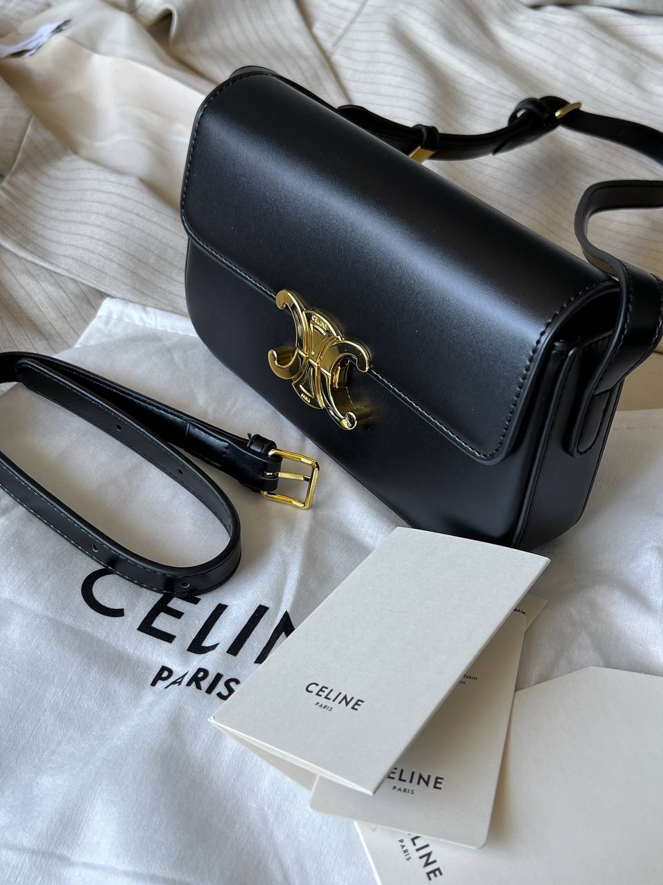 Celine Classique Triomphe Bag In Shiny Calfskin Leather - 7