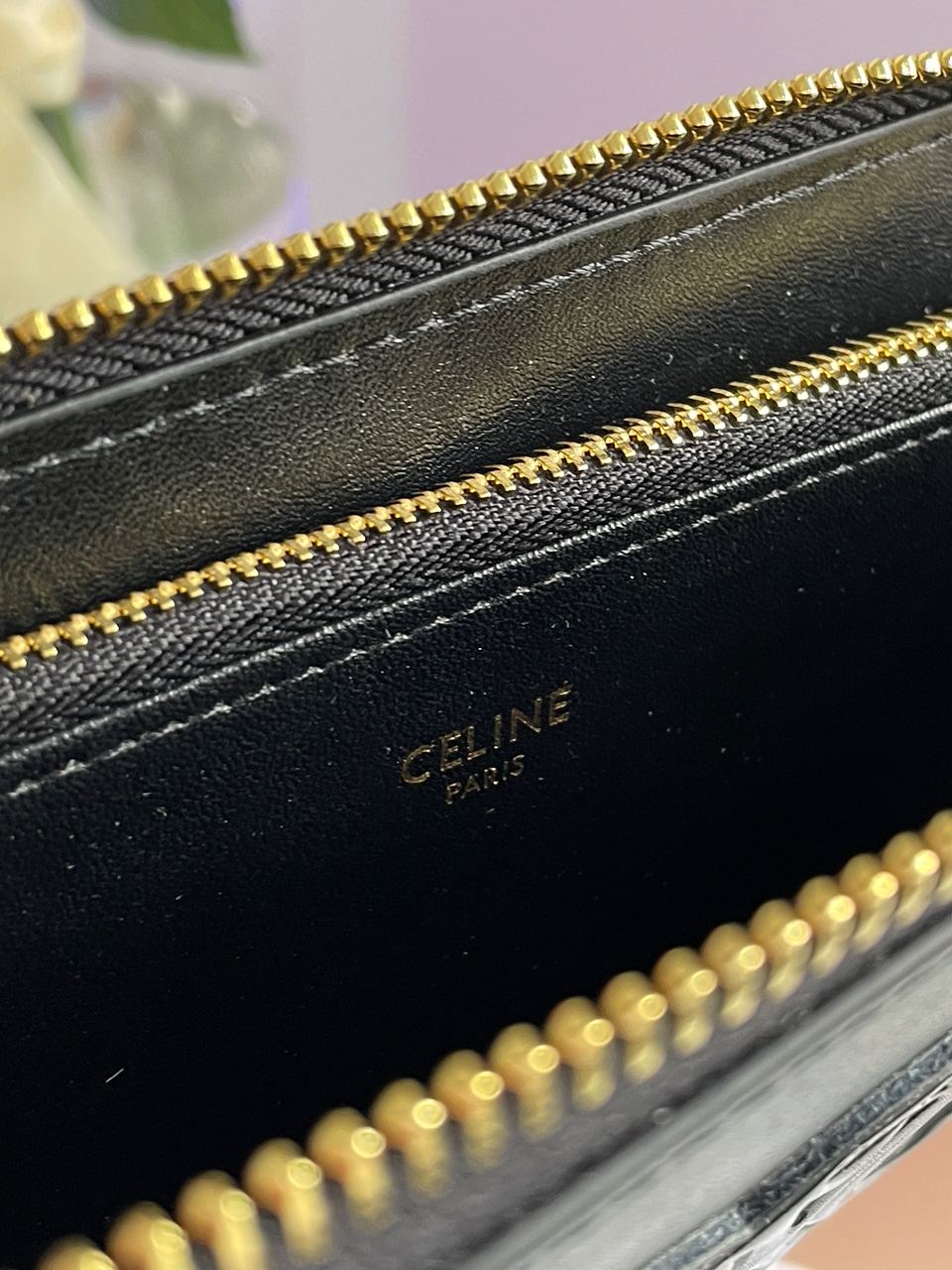 Celine Large Zipped Wallet Cuir Triomphe in Smooth Calfskin Black - 15