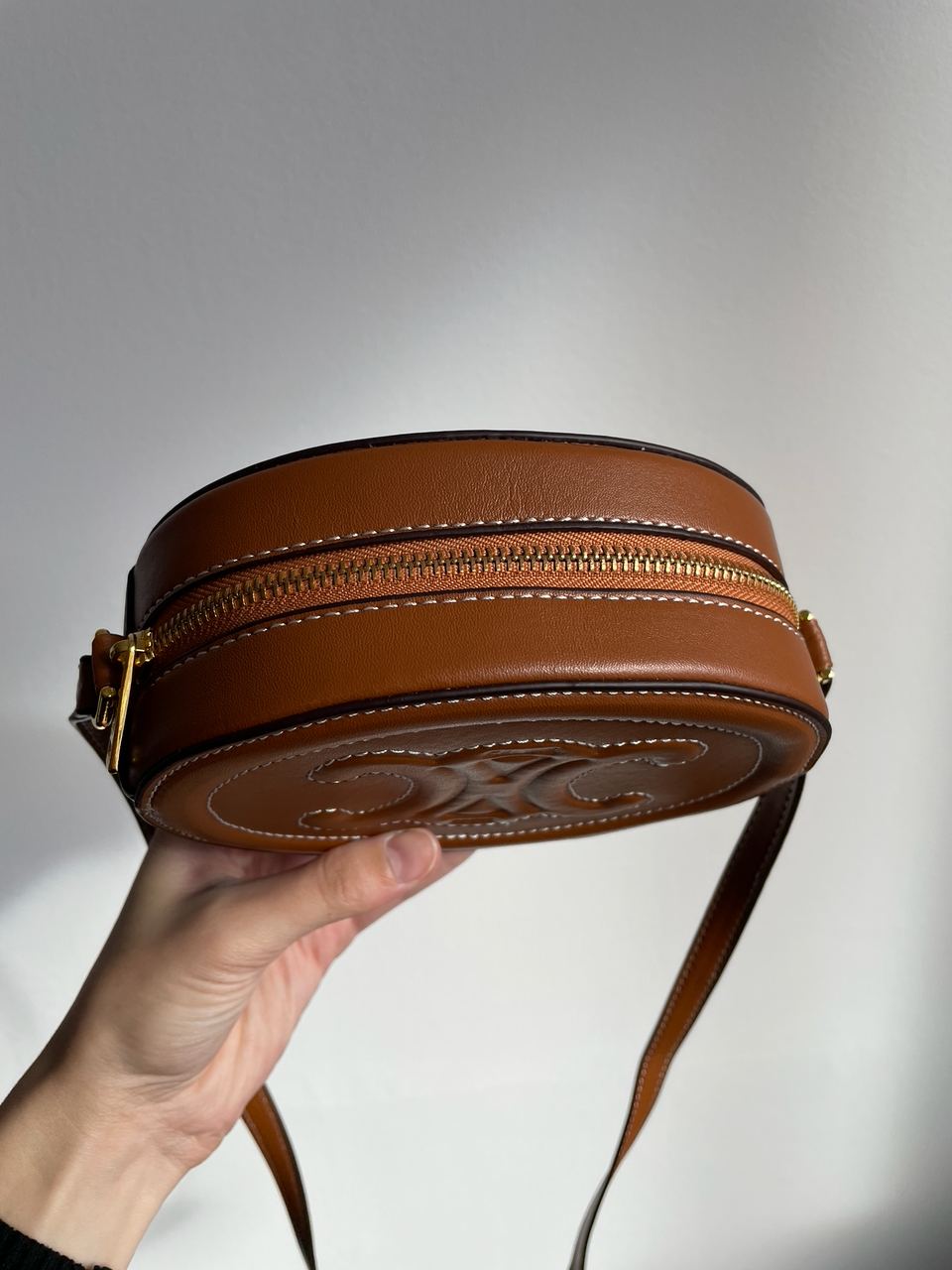 Celine Oval Bag Cuir Triomphe in Smooth Calfskin Tan - 19