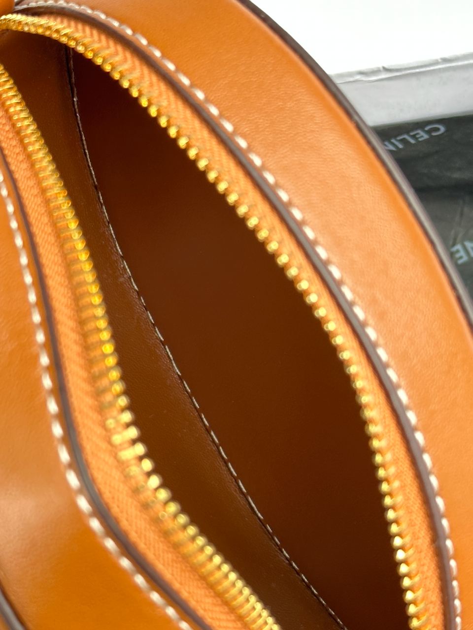 Celine Oval Bag Cuir Triomphe in Smooth Calfskin Tan - 24