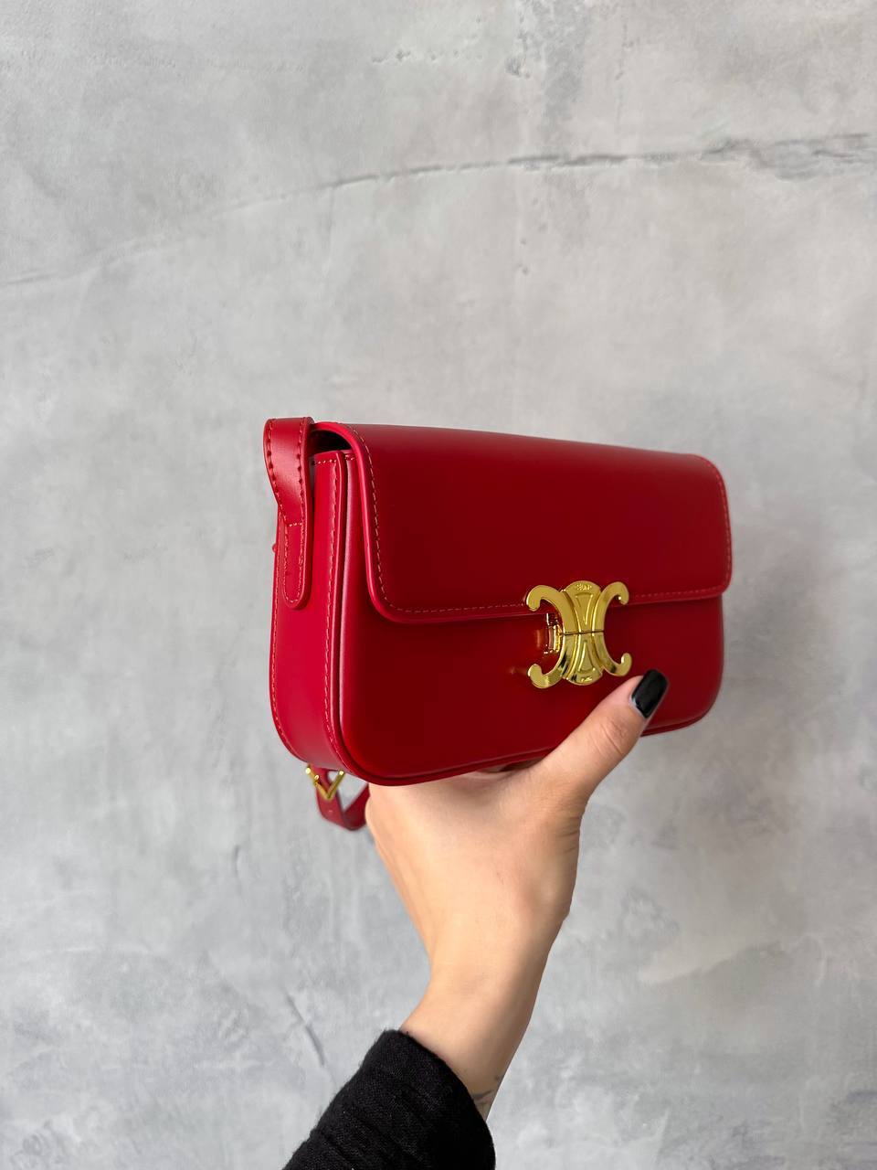 Celine Shoulder Bag Claude In Shiny Calfskin Red - 2