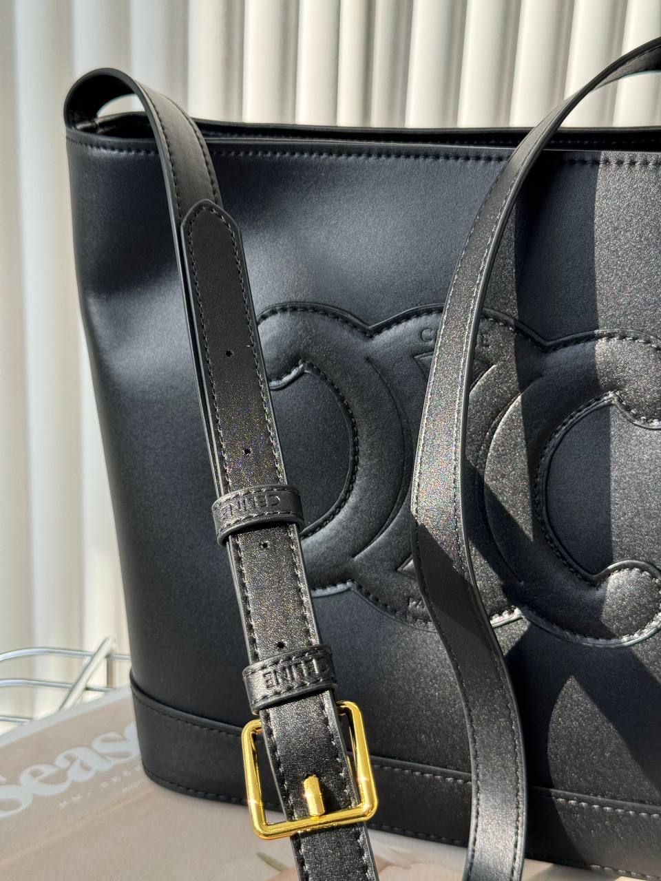 Celine Small Bucket Cuir Triomphe In Smooth Calfskin Tan Black - 5