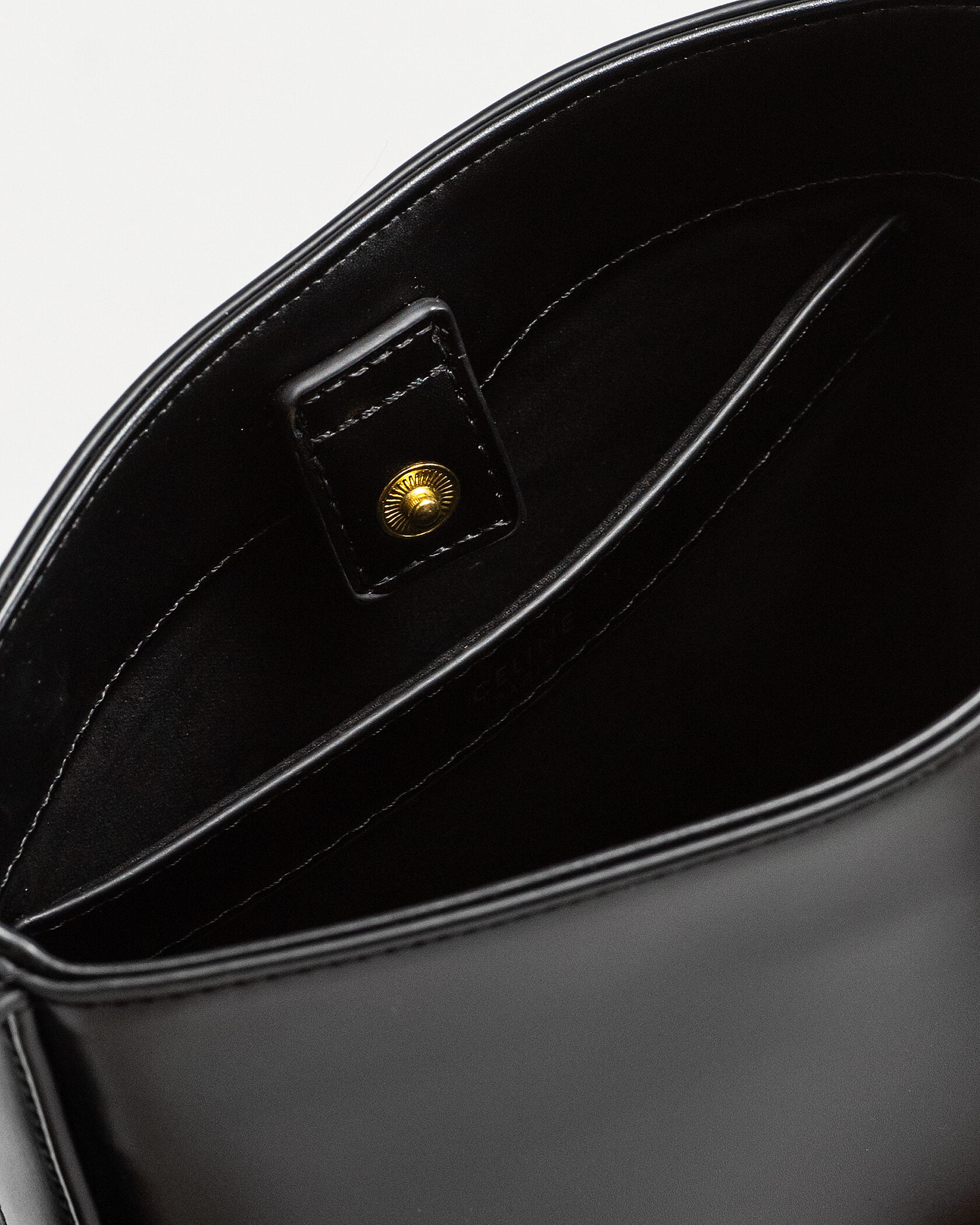 Celine Small Bucket Cuir Triomphe In Smooth Calfskin Tan Black - 9