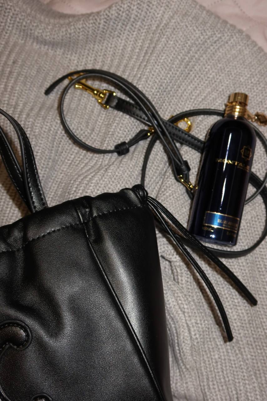 Celine Small Cabas Drawstring Cuir Triomphe In Smooth Calfskin Tan Black - 4