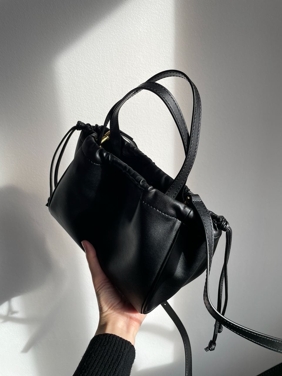 Celine Small Cabas Drawstring Cuir Triomphe In Smooth Calfskin Tan Black - 23