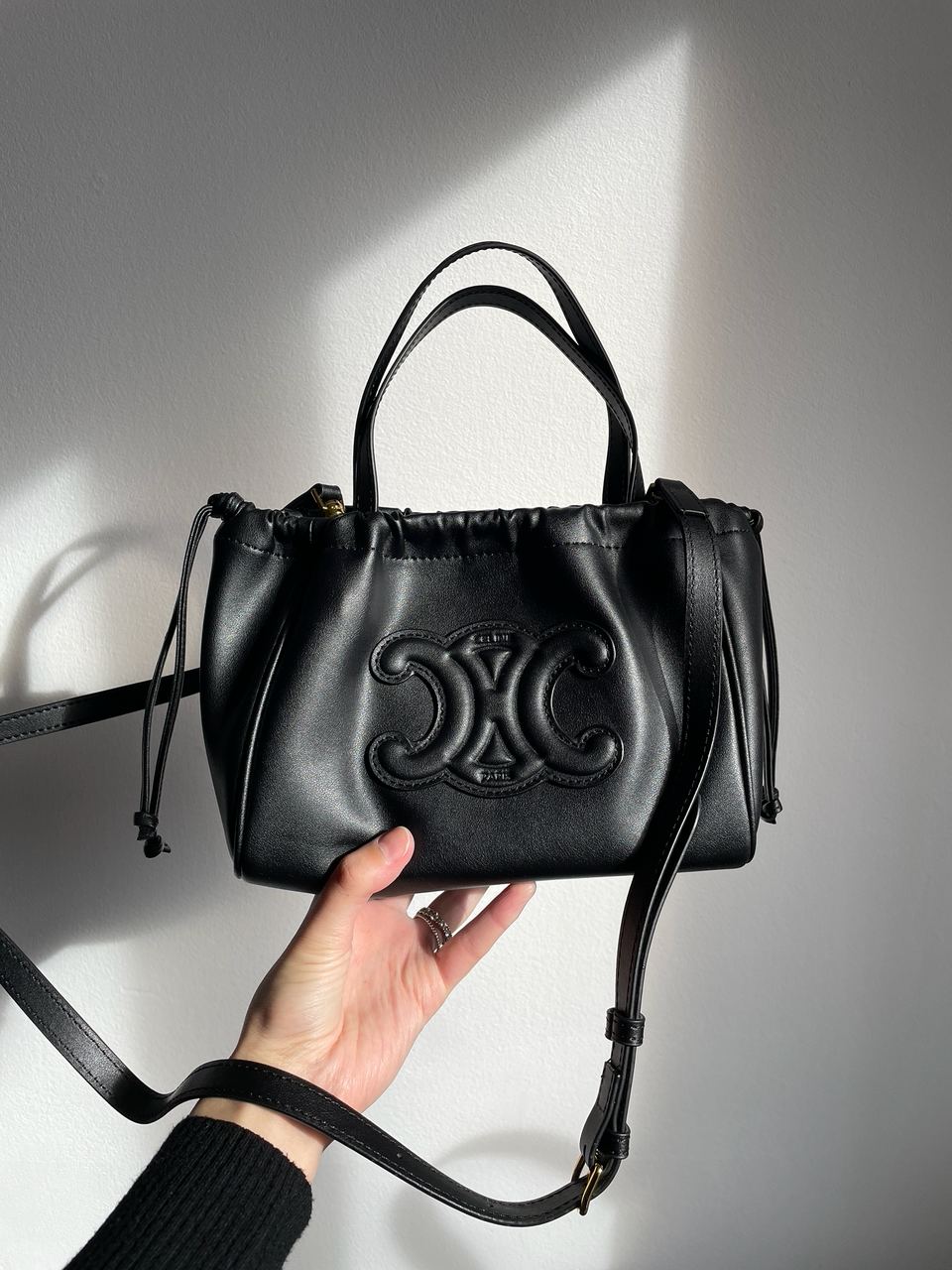 Celine Small Cabas Drawstring Cuir Triomphe In Smooth Calfskin Tan Black - 5