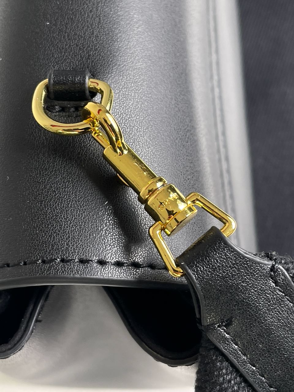 Celine Teen Soft 16 In Smooth Calfskin Tan Black - 20