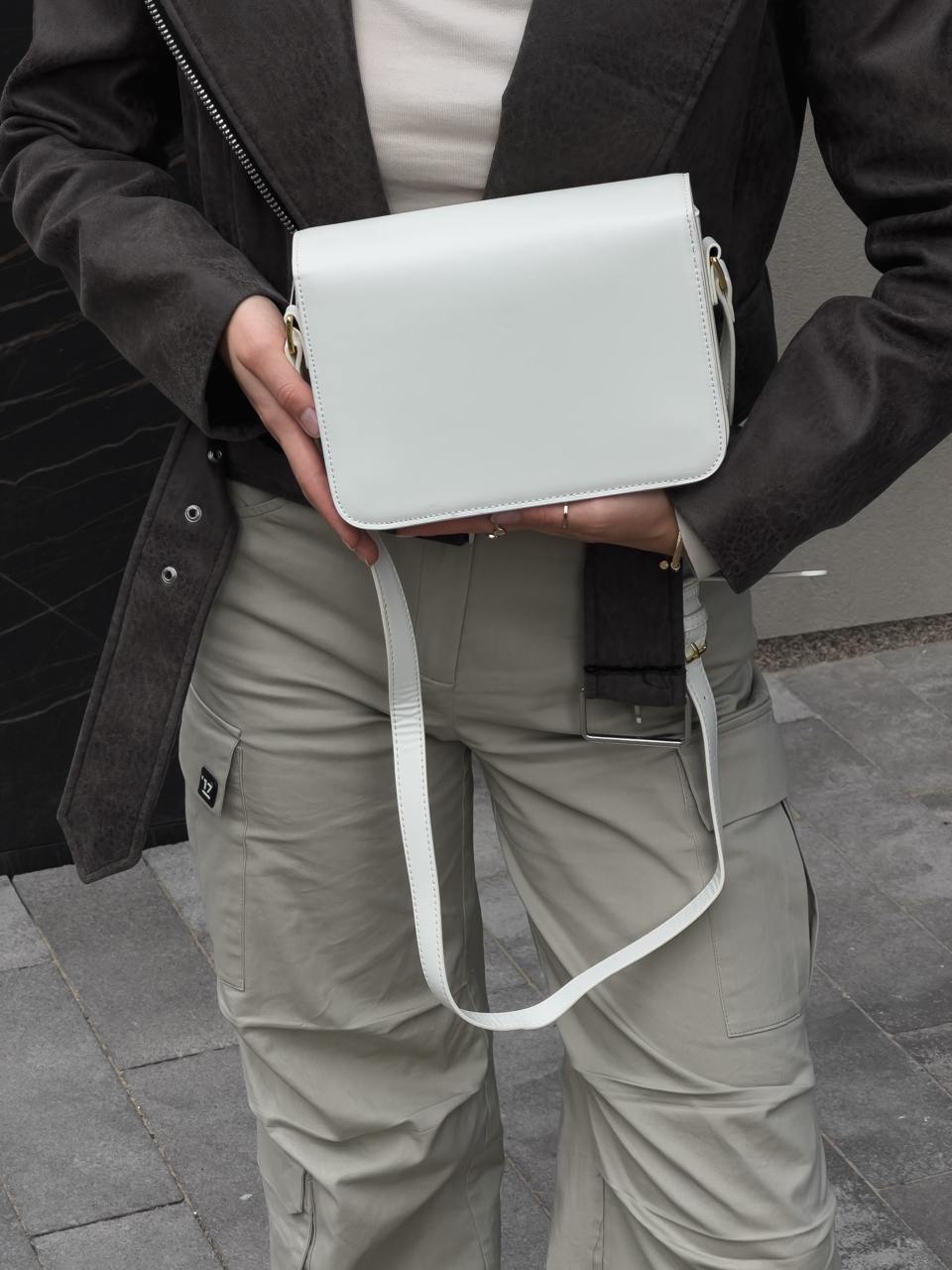 Celine Teen Triomphe Bag Cream in Shiny Calfskin - 15