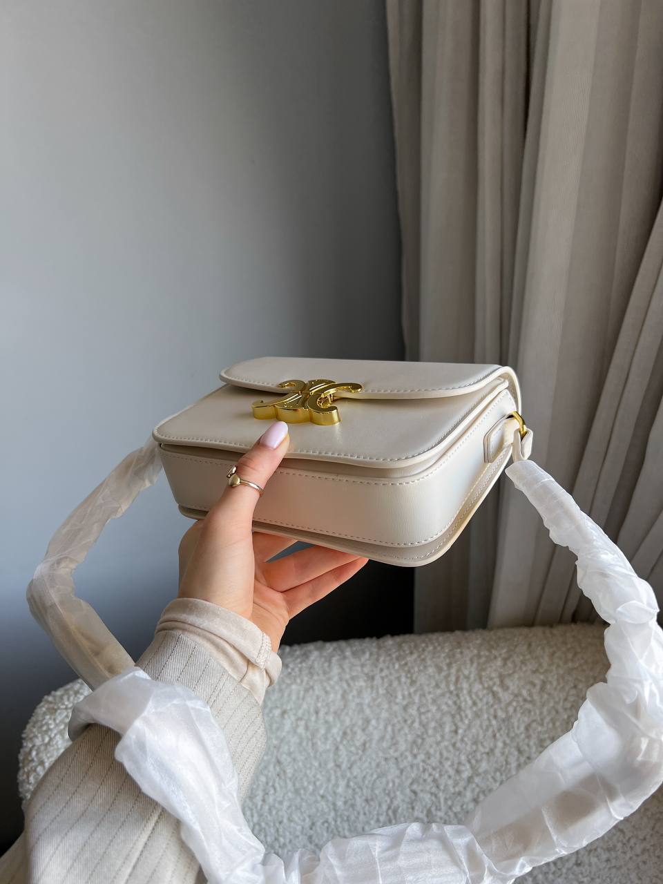 Celine Teen Triomphe Bag in Shiny Calfskin - 14