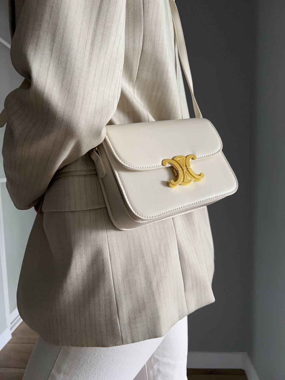 Celine Teen Triomphe Bag in Shiny Calfskin - 7