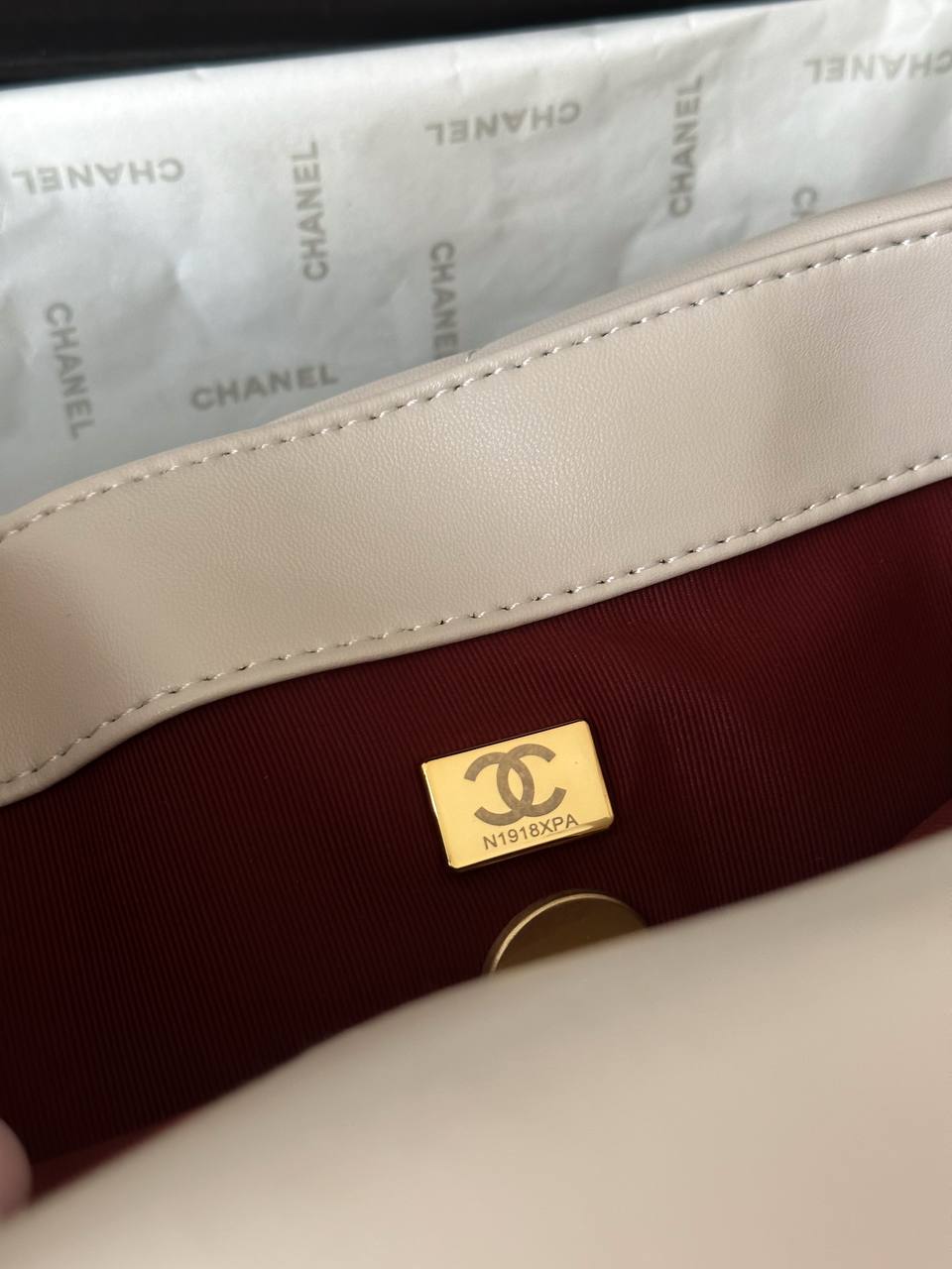 Chanel 19 Large Handbag White Cream/Gold - 7