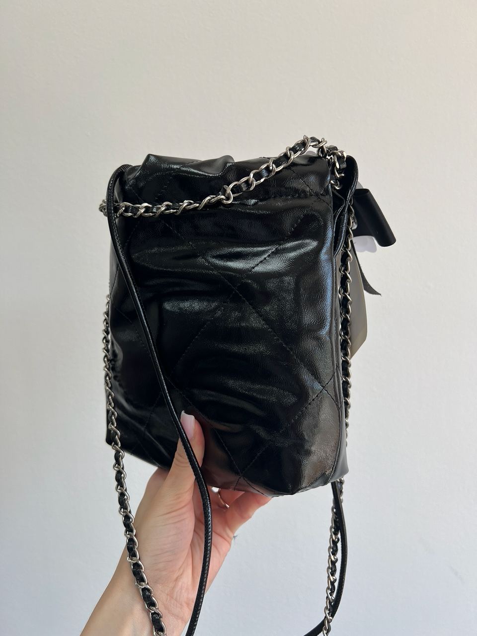 Chanel Black Quilted Calfskin Mini 22 Bag Silver Hardware - 6