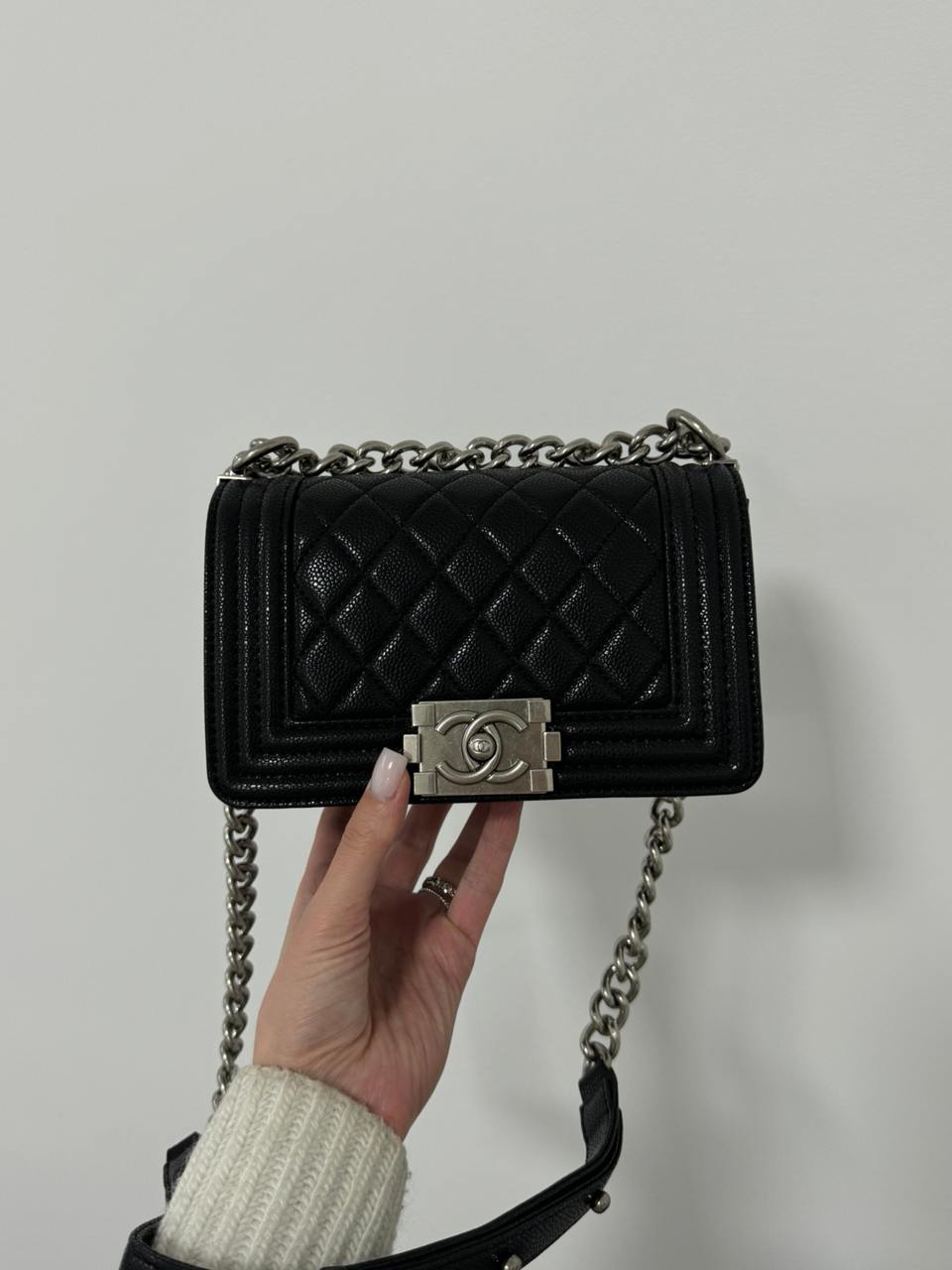 Chanel Boy Black/Silver Caviar RHW Mini - 4