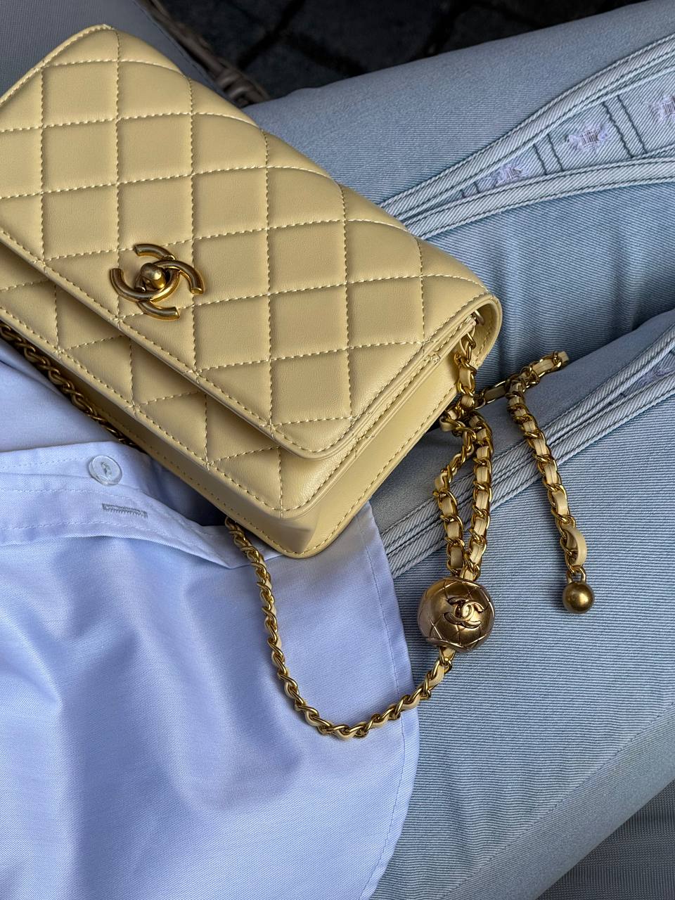 Chanel Calfskin Quilted Perfect Fit Wallet Yellow - 8