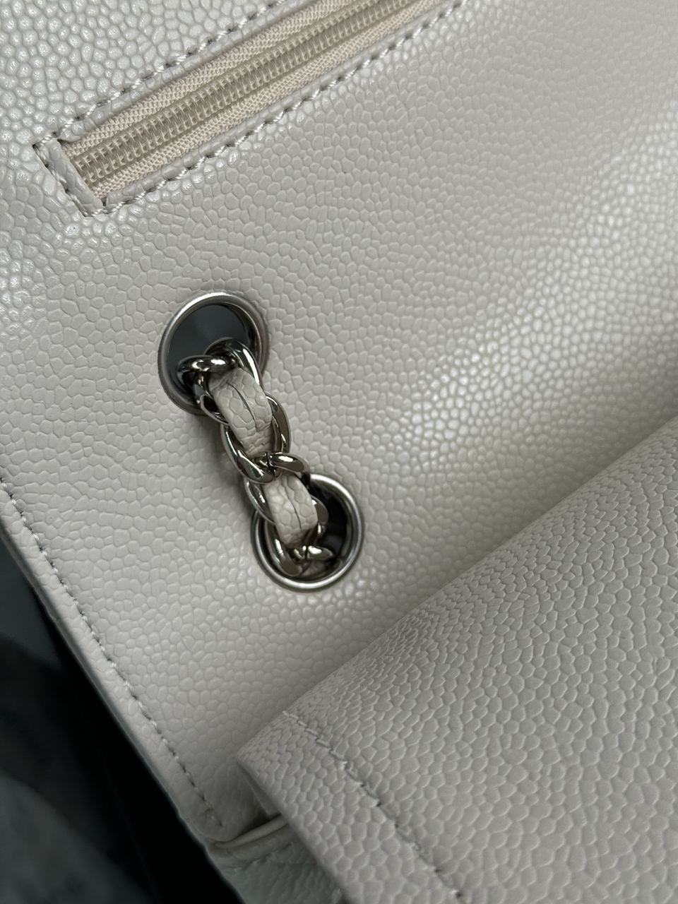 Chanel Classic 2.55 Medium Double Flap in White/Silver - 22