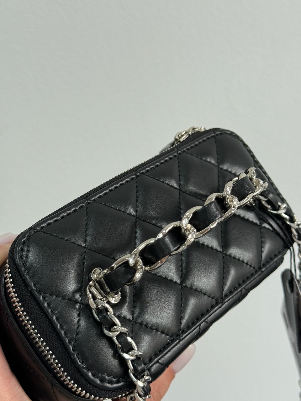 Chanel Classic Black Lambskin Pearl Crush Vanity Bag Silver - 20