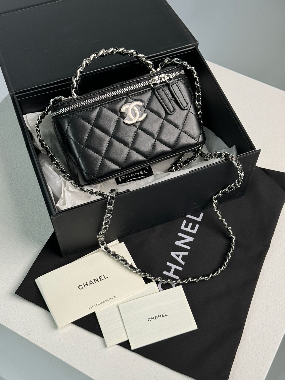 Chanel Classic Black Lambskin Pearl Crush Vanity Bag Silver - 4