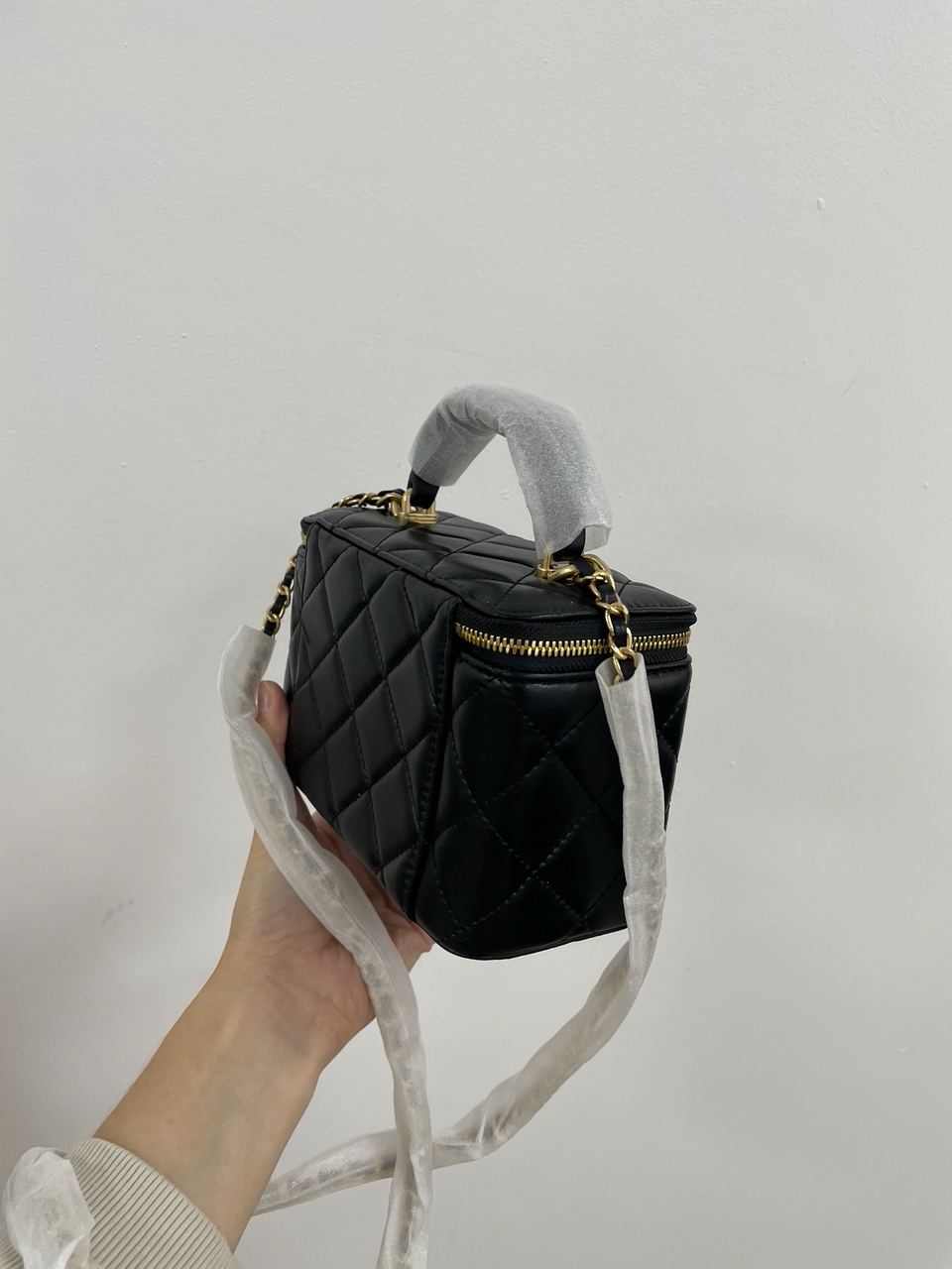 Chanel Classic Black Lambskin Pearl Crush Vanity Bag - 9