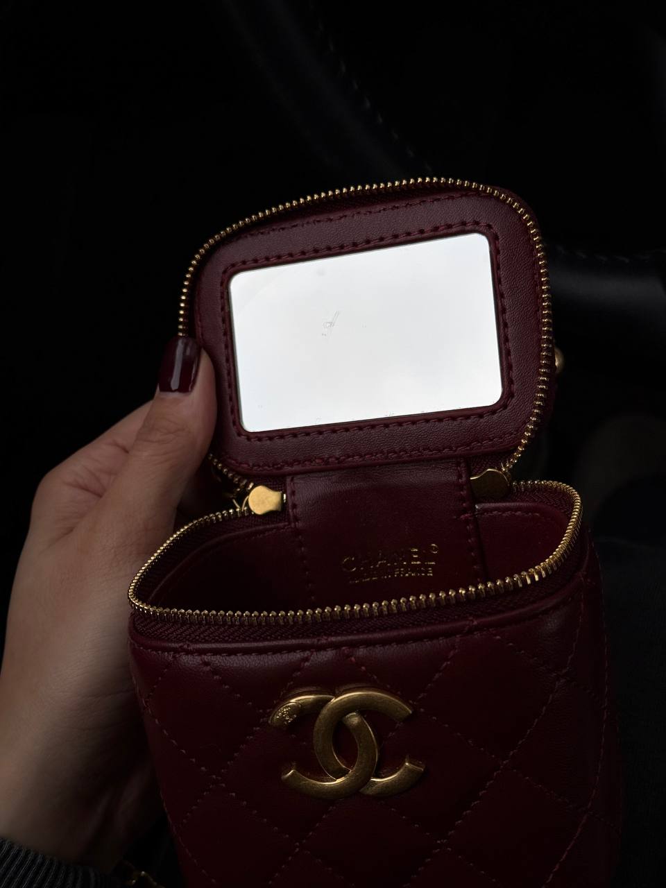 Chanel Classic Burgundy Lambskin Pearl Crush Mini Vanity Case - 11
