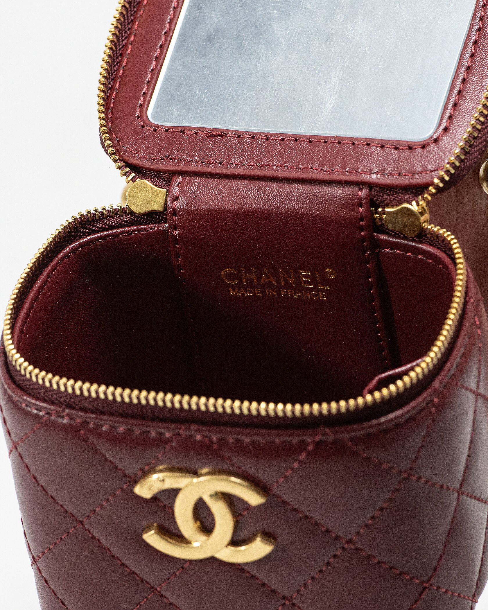 Chanel Classic Burgundy Lambskin Pearl Crush Mini Vanity Case - 14