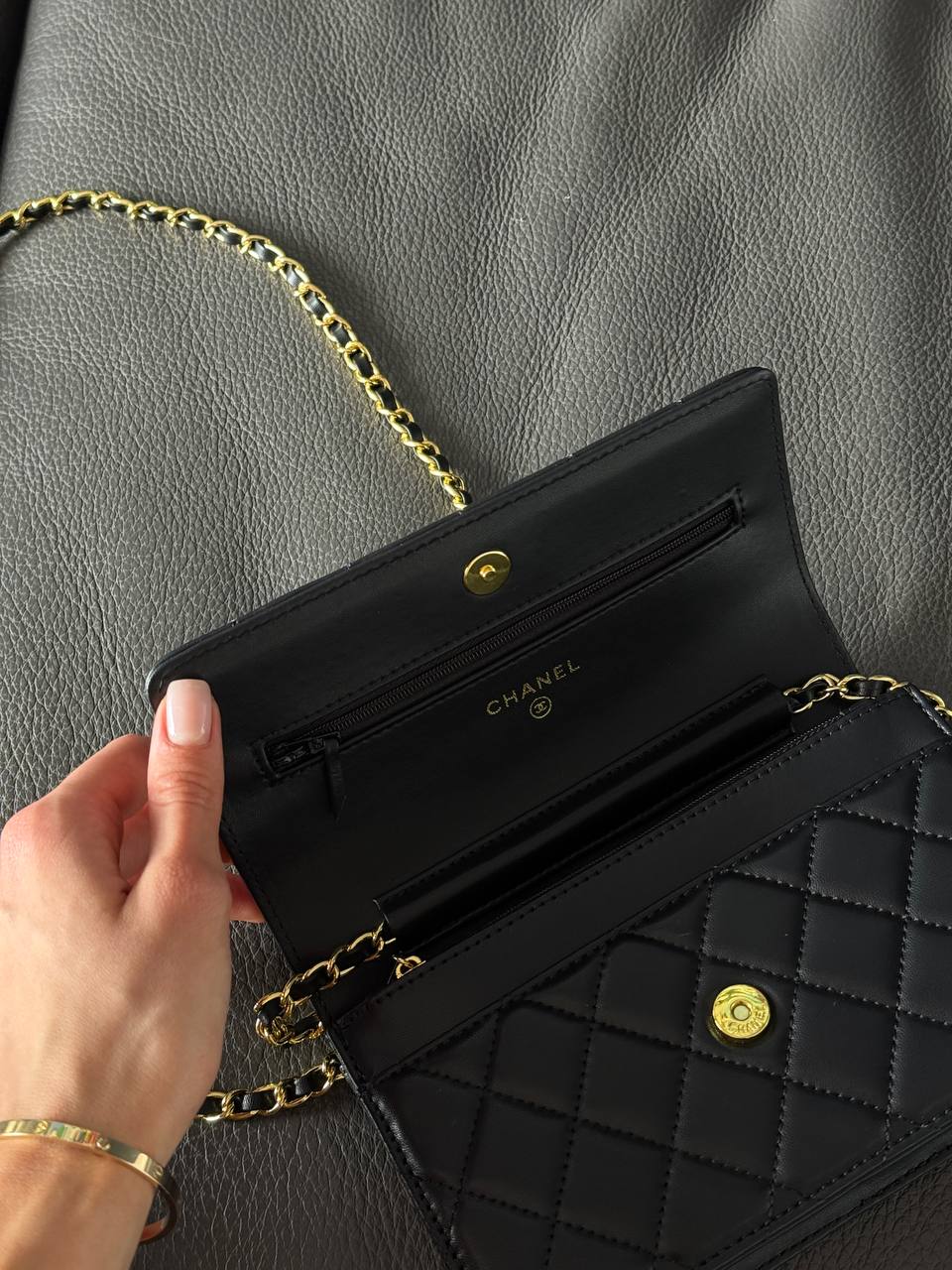 Chanel Classic Wallet on Chain Quilted Caviar Black/Gold - 8
