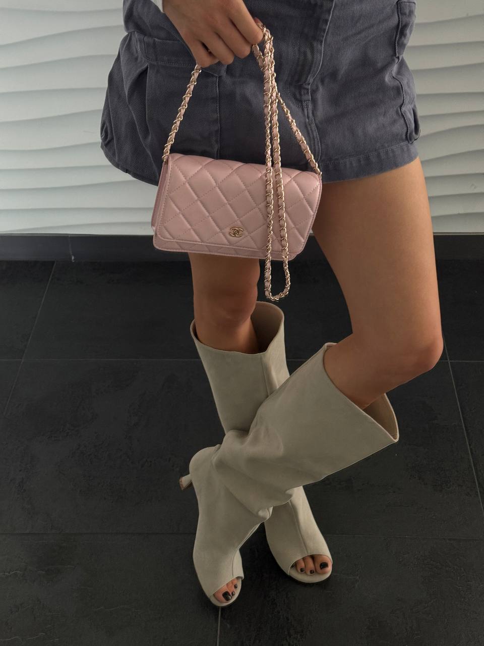 Chanel Classic Wallet on Chain Quilted Caviar Pink/Gold - 4