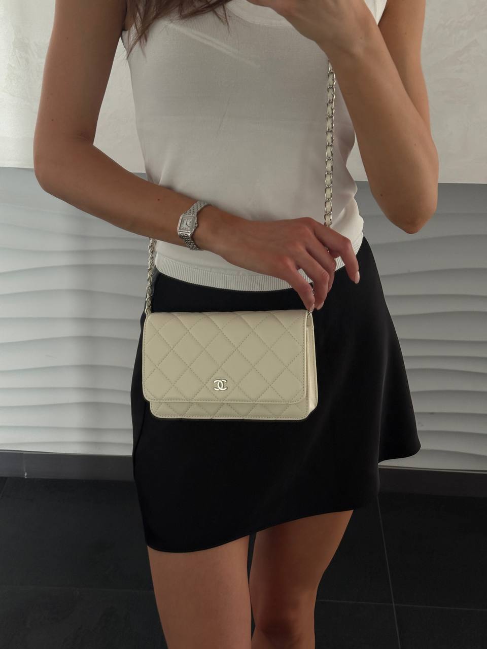 Chanel Classic Wallet on Chain Quilted Caviar White/Silver - 2