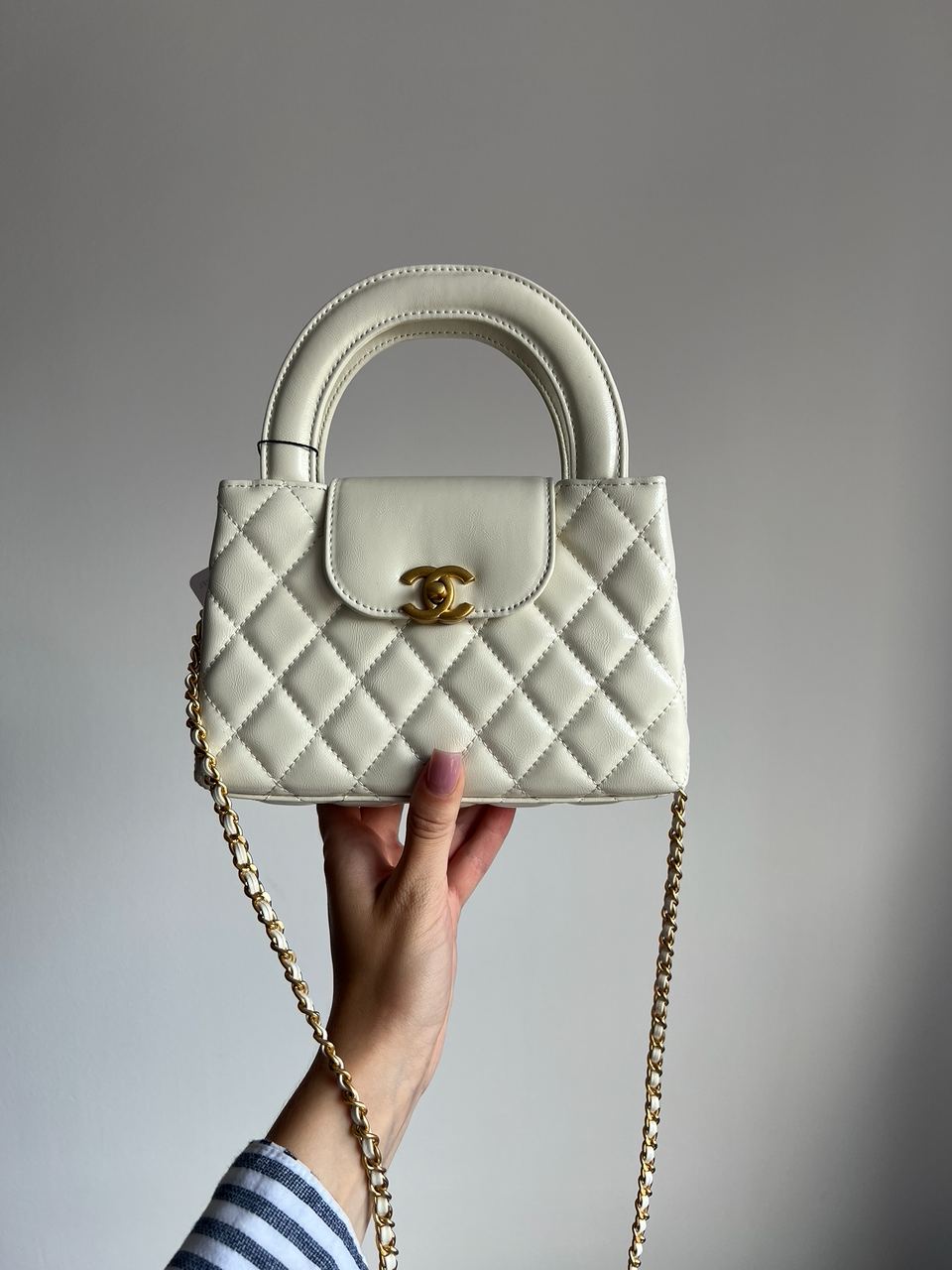 Chanel Kelly Bag Shiny Aged Calfskin Cream &amp; Gold Hardware - 2