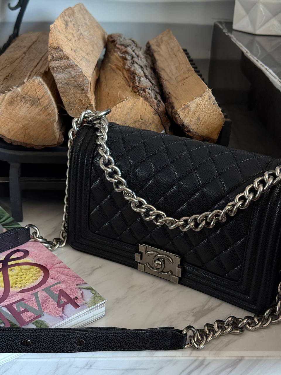 Chanel Medium Boy Black/Silver Caviar RHW - 2