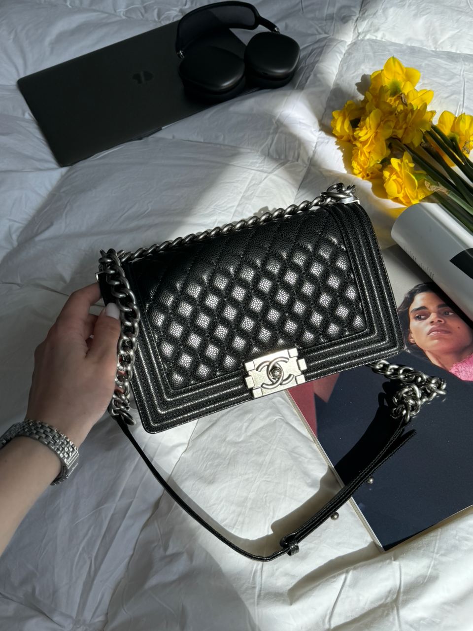 Chanel Medium Boy Black/Silver Caviar RHW - 10