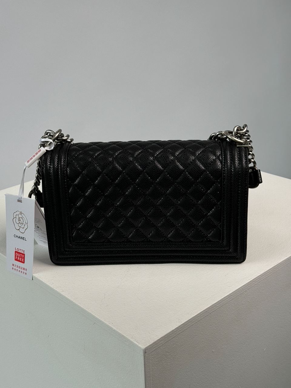 Chanel Medium Boy Black/Silver Caviar RHW - 20