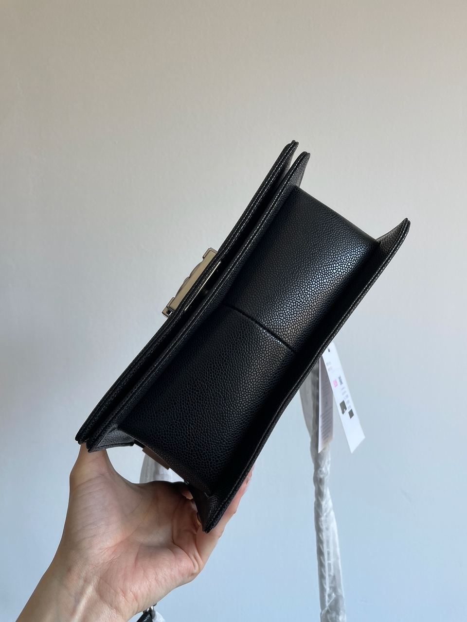 Chanel Medium Boy Black/Silver Caviar RHW - 22