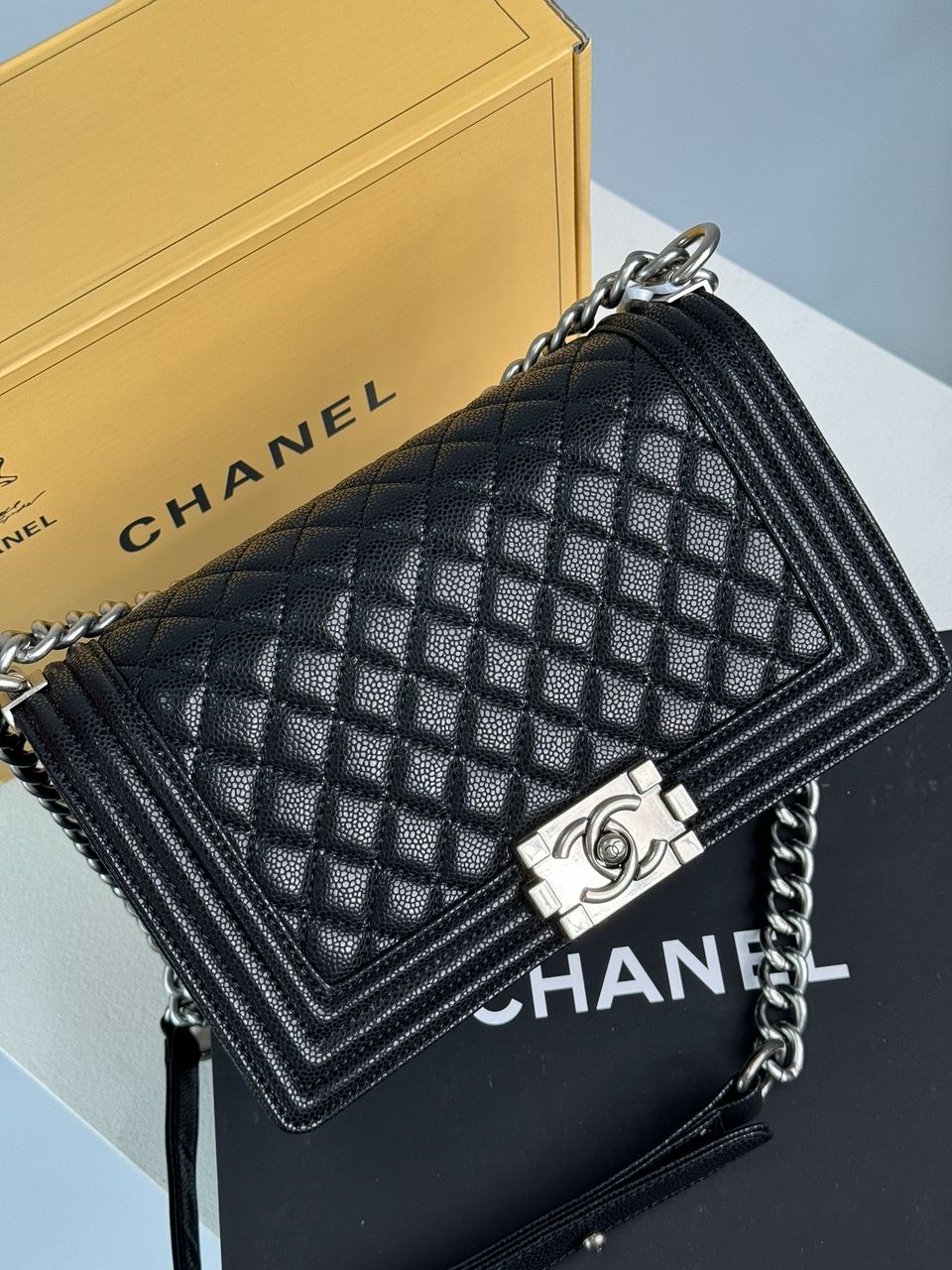 Chanel Medium Boy Black/Silver Caviar RHW - 6