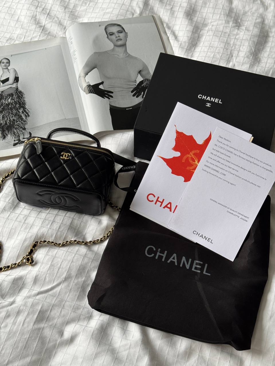 Chanel Mini Vanity Top Handle Case Black Lambskin Brushed Gold Hardware - 4