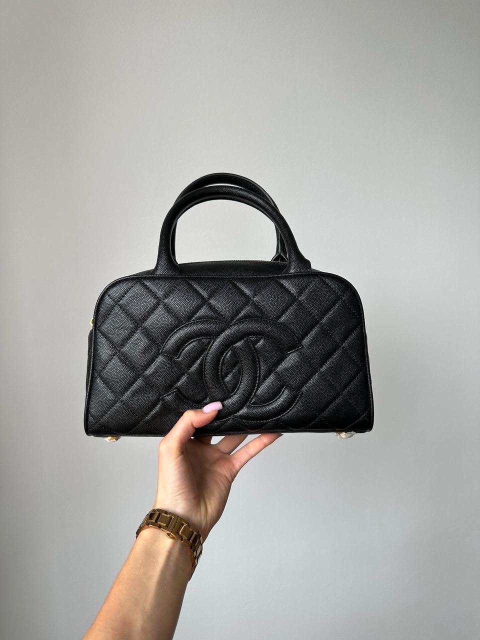 Chanel Vintage CC Quilted Caviar Bowling Bag Black - 3