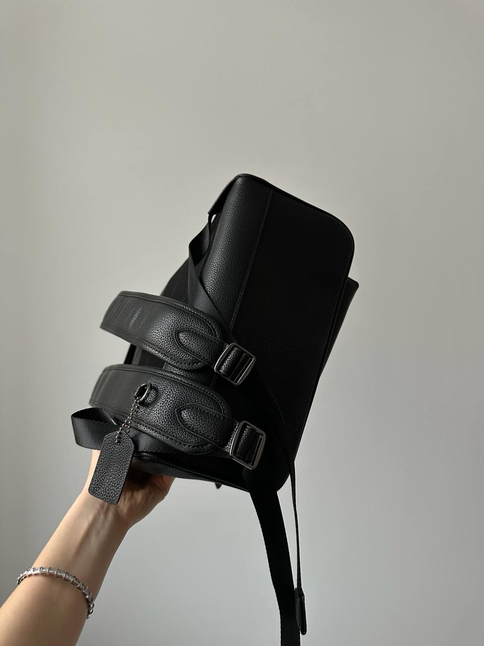 Charter Backpack in Pebble Leather Black - 12