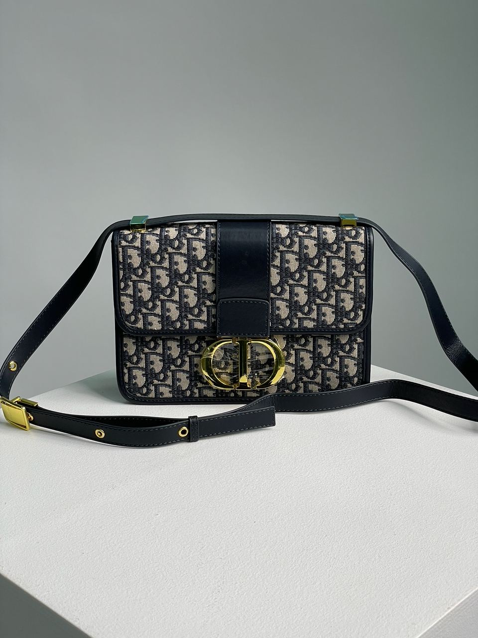 Christian Dior 30 Montaigne Chain Bag Blue Dior Oblique Jacquard - 6