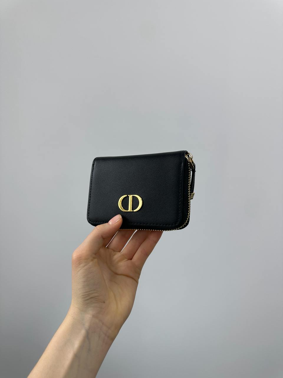 Christian Dior 30 Montaigne Dahlia Zipped Coin Purse in Black - 4